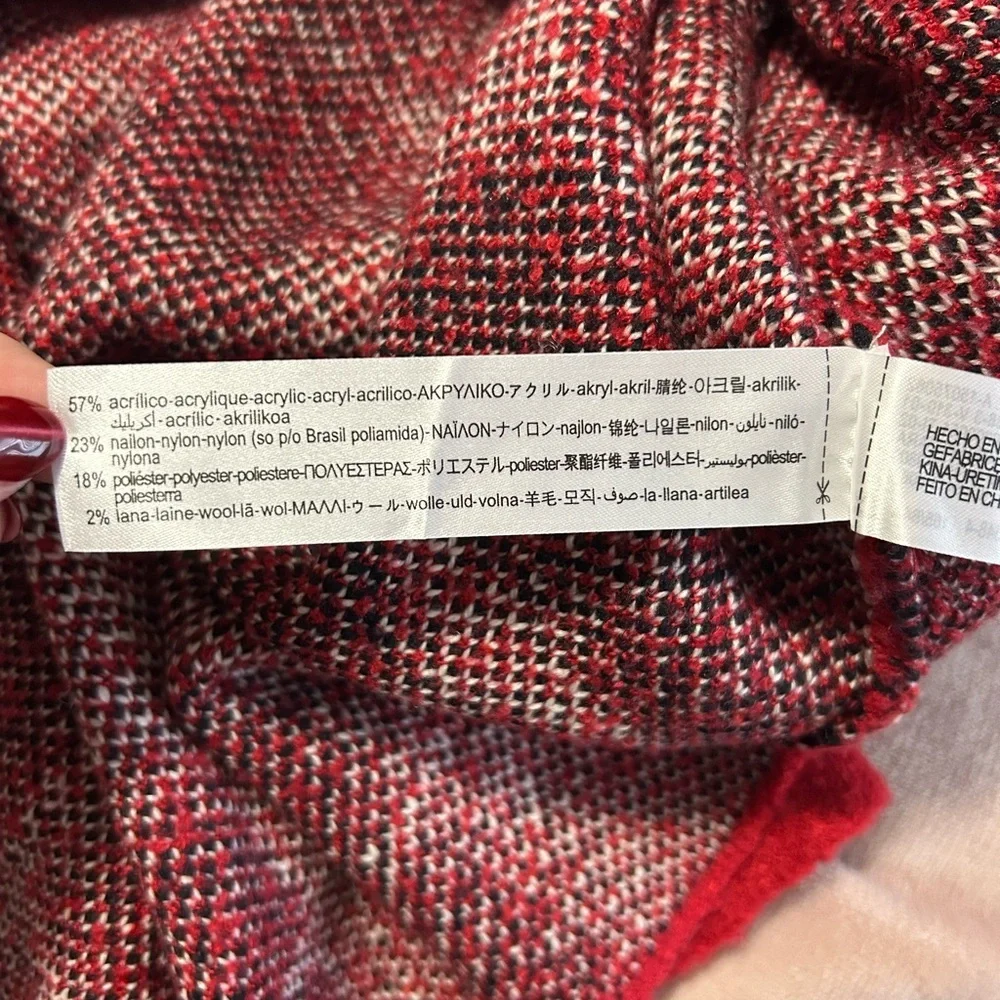 Zara Red and Black Plaid Knit Sweater with Pouch Pockets - Picture 7 of 9